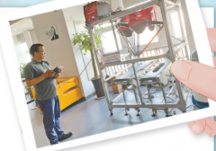 <strong>机械人工程师：他付与机械“生命”</strong>